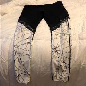 Fabletics Work Out Pants Size Large